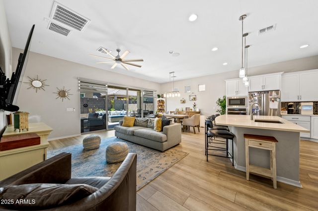 4155 E Jesse Street, Gilbert, AZ 85295