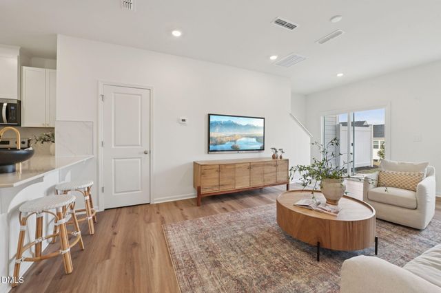 2027 Oakdale Drive, Durham, NC 27703