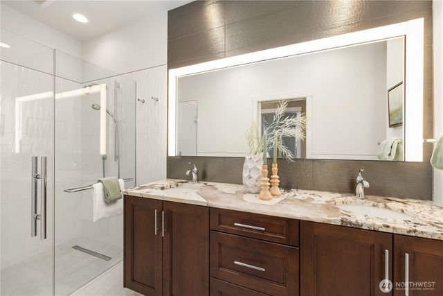 42520 SE 149th Place, North Bend, WA 98045