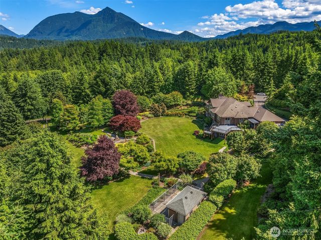 42520 SE 149th Place, North Bend, WA 98045
