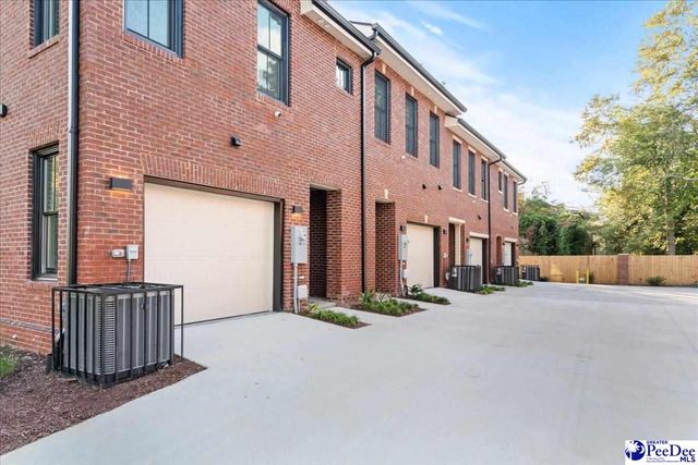 129 E Pine Street, Florence, SC 29506