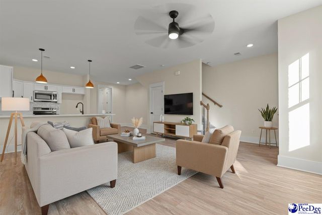 129 E Pine Street, Florence, SC 29506