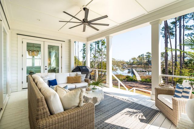 3875 Sawyers Island Drive, Mount Pleasant, SC 29466