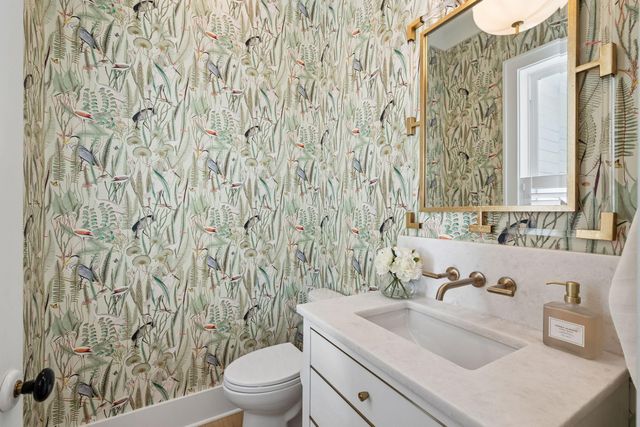 3875 Sawyers Island Drive, Mount Pleasant, SC 29466