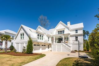 3875 Sawyers Island Drive, Mount Pleasant, SC 29466
