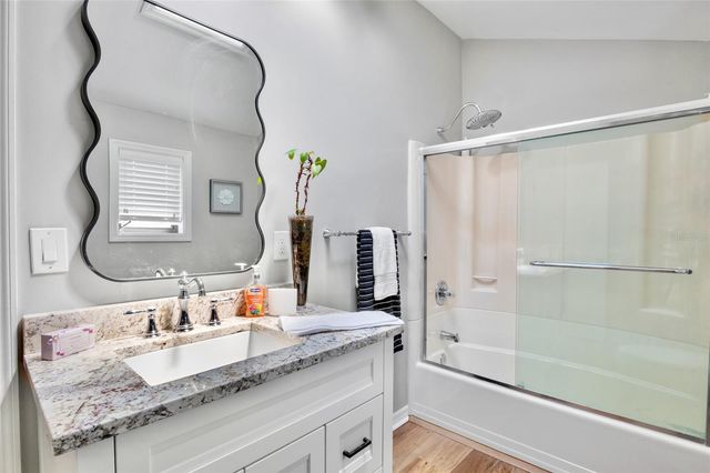 428 SIESTA DRIVE, Sarasota, FL 34242