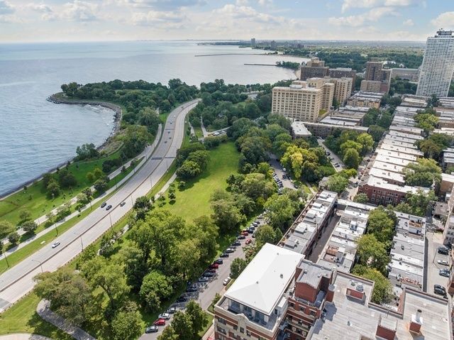 1716 E 54TH Street F, Chicago, IL 60615