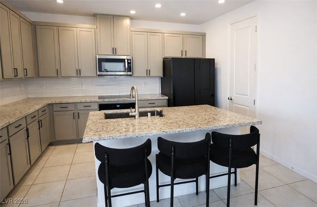 224 Vanhoy Avenue, Henderson, NV 89011