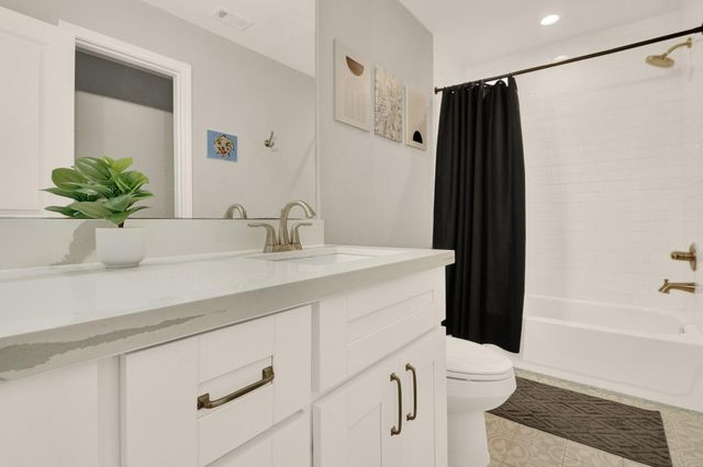 9710 Bob White Drive, Houston, TX 77096
