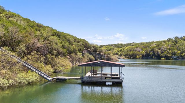 18205 Ridge RD, Lago Vista, TX 78645