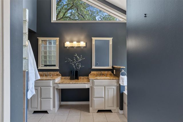 18205 Ridge RD, Lago Vista, TX 78645