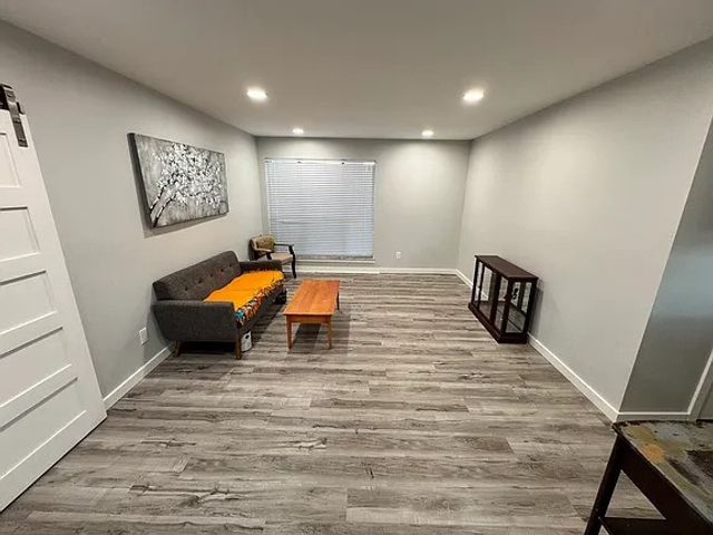 10552 High Hollows Drive 136, Dallas, TX 75230