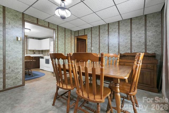 520 Blythe Road, Pisgah Forest, NC 28768