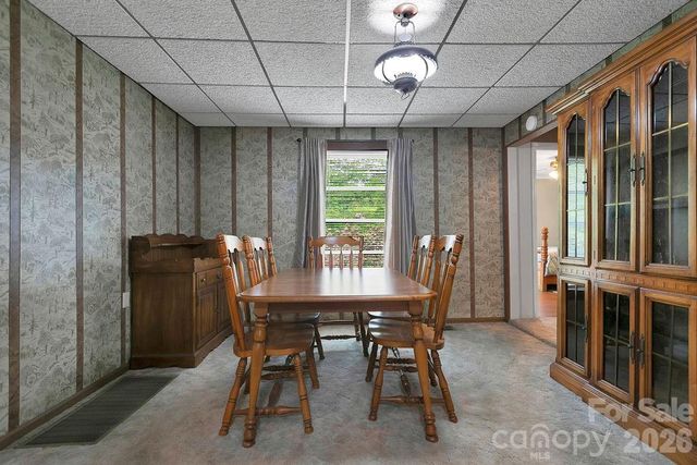 520 Blythe Road, Pisgah Forest, NC 28768