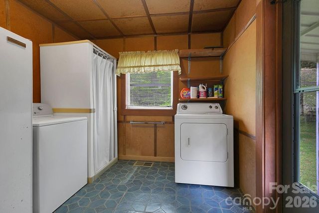 520 Blythe Road, Pisgah Forest, NC 28768