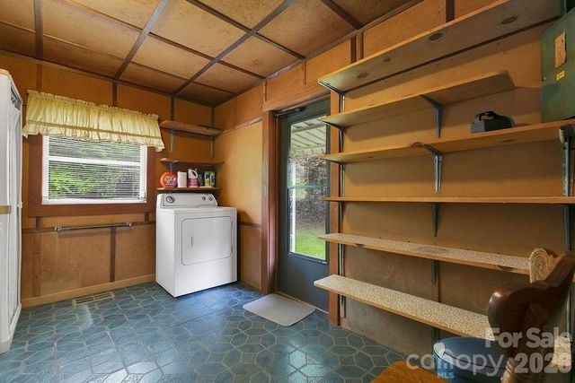 520 Blythe Road, Pisgah Forest, NC 28768