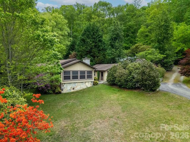 520 Blythe Road, Pisgah Forest, NC 28768