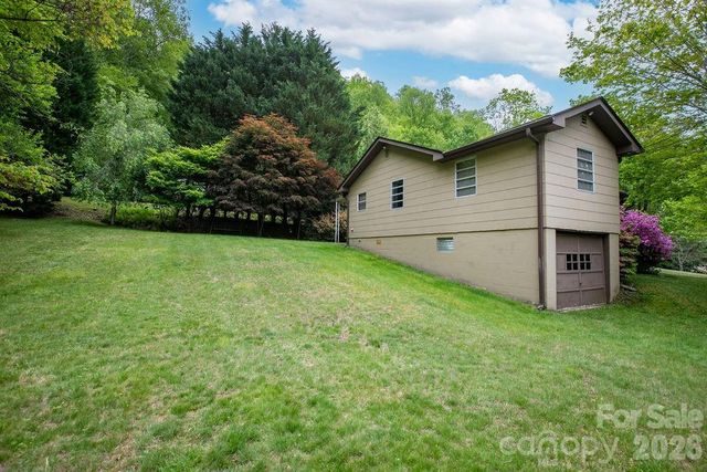 520 Blythe Road, Pisgah Forest, NC 28768
