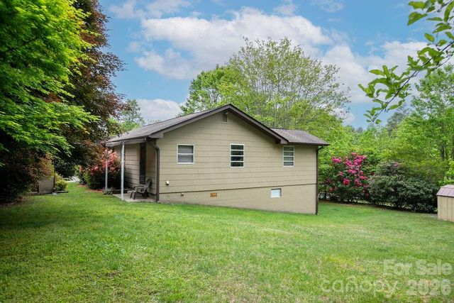 520 Blythe Road, Pisgah Forest, NC 28768