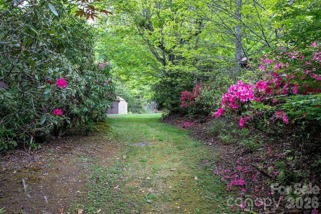 520 Blythe Road, Pisgah Forest, NC 28768