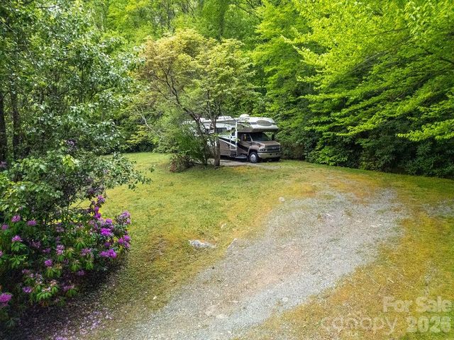 520 Blythe Road, Pisgah Forest, NC 28768