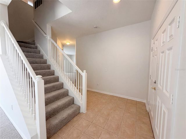 8116 RIVER MONT WAY, Temple Terrace, FL 33637
