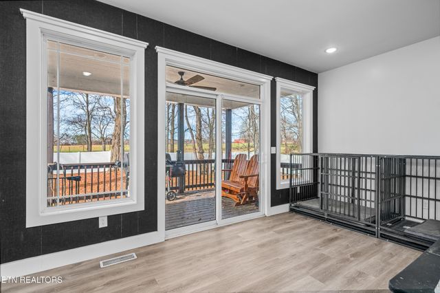 242 Grace Drive Drive, Sparta, TN 38583