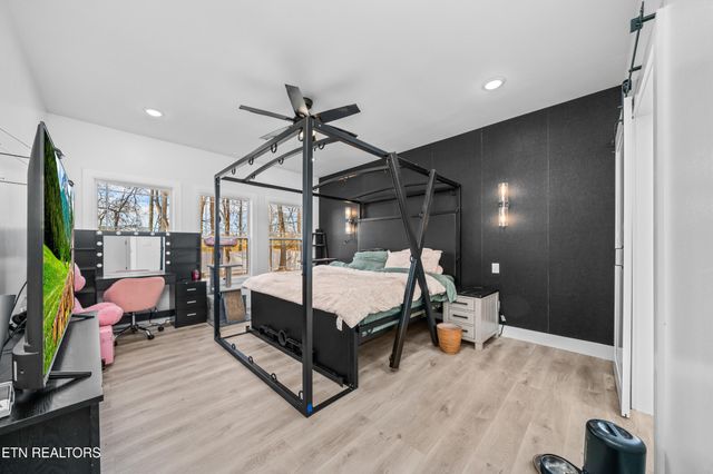 242 Grace Drive Drive, Sparta, TN 38583