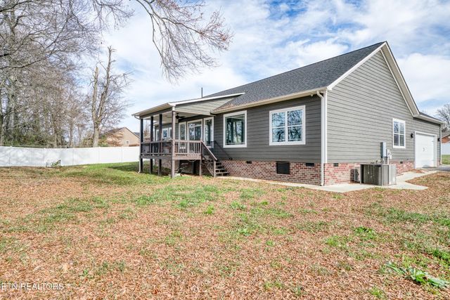 242 Grace Drive Drive, Sparta, TN 38583