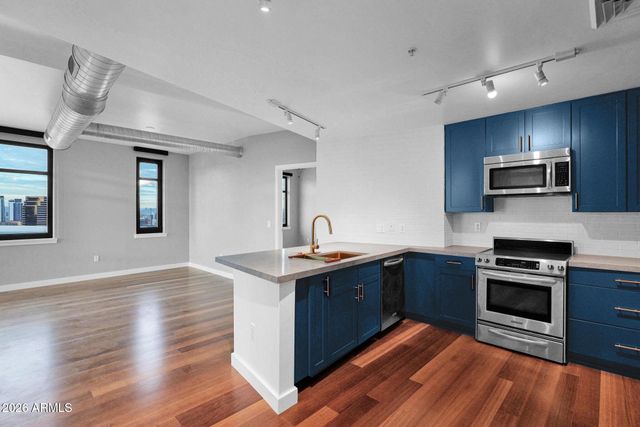 310 S 4TH Street 1705, Phoenix, AZ 85004