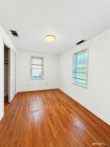 104 Rowayton Avenue Rear Bldg 2, Norwalk, CT 06853
