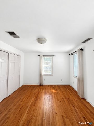 104 Rowayton Avenue Rear Bldg 2, Norwalk, CT 06853