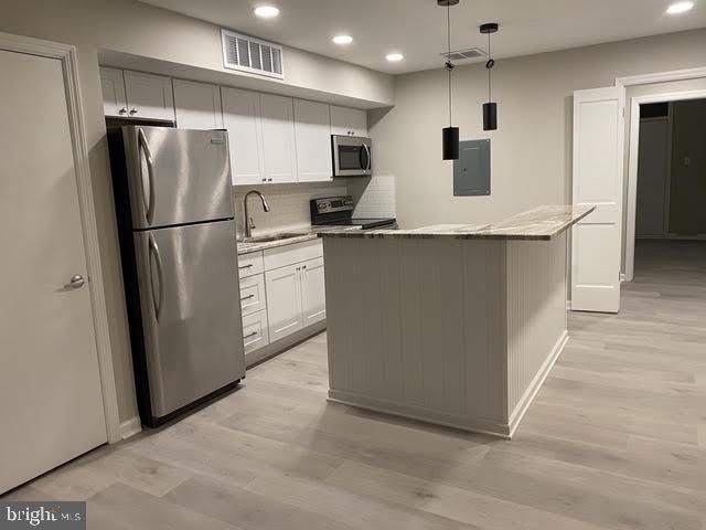 16-B RUNNEMEDE, New Hope, PA 18938