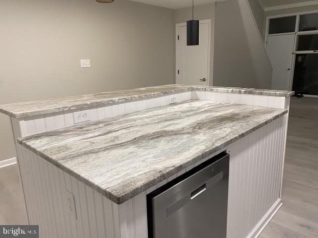 16-B RUNNEMEDE, New Hope, PA 18938