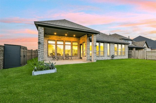 20427 Grazing Foal Lane, Tomball, TX 77377