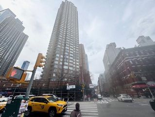 500 West 43 Street 21E, New York (manhattan), NY 10036