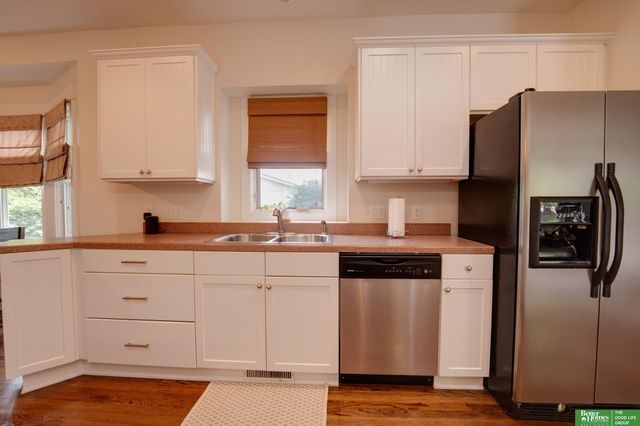 1210 Prairie Avenue, Bellevue, NE 68005