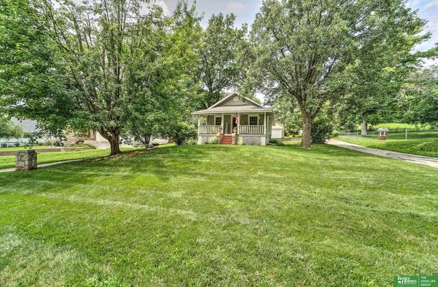 1210 Prairie Avenue, Bellevue, NE 68005