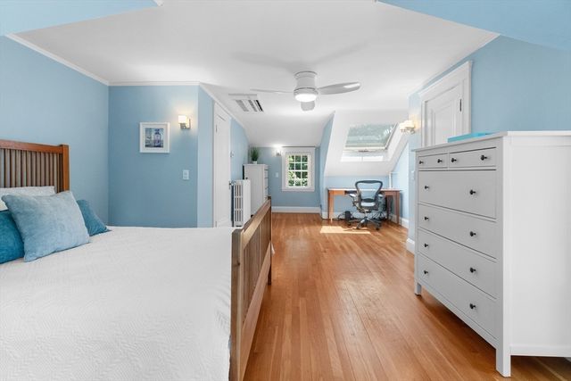 14 Rangeley Rdg, Winchester, MA 01890