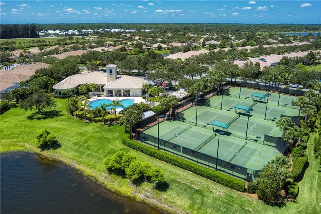 4487 Beauty Leaf Circle, Vero Beach, FL 32967