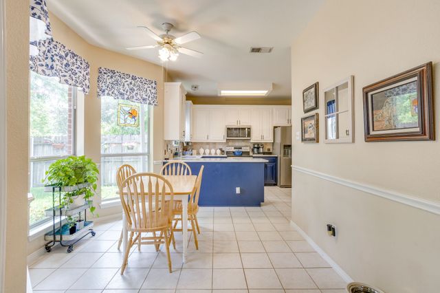 435 Arbor Lawn Drive, Burleson, TX 76028