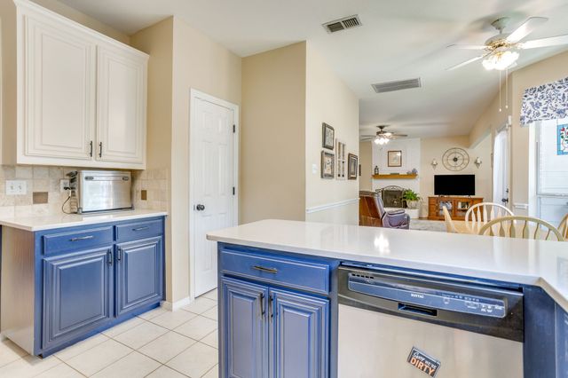 435 Arbor Lawn Drive, Burleson, TX 76028