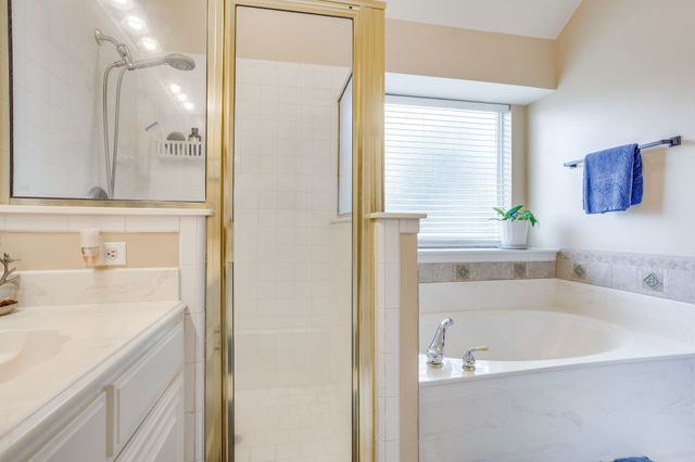 435 Arbor Lawn Drive, Burleson, TX 76028