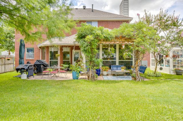 435 Arbor Lawn Drive, Burleson, TX 76028