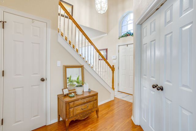 435 Arbor Lawn Drive, Burleson, TX 76028