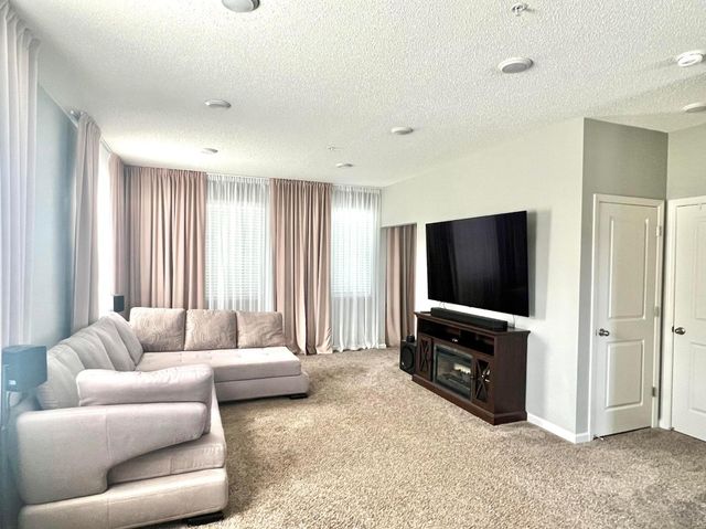 1679 Windigo Lane, Shakopee, MN 55379