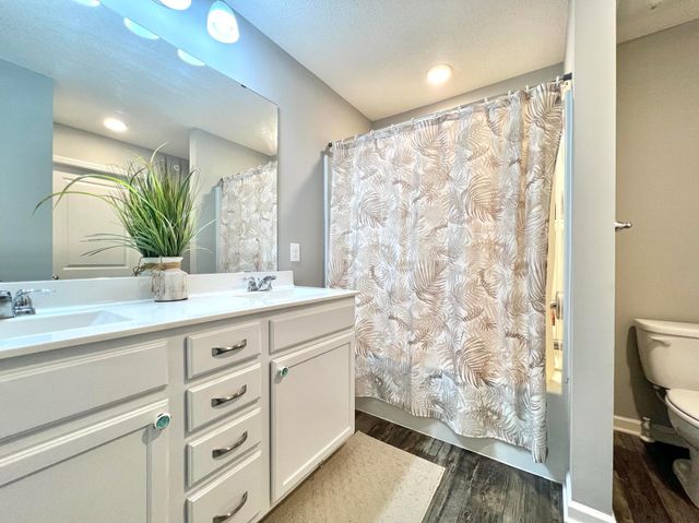 1679 Windigo Lane, Shakopee, MN 55379