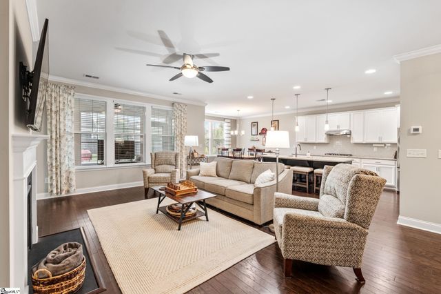 709 Saint Laurent Way, Simpsonville, SC 29681