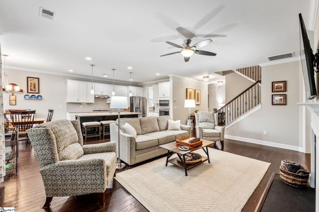 709 Saint Laurent Way, Simpsonville, SC 29681