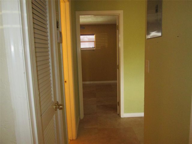 1330 Holly Heights Drive 2, Fort Lauderdale, FL 33304